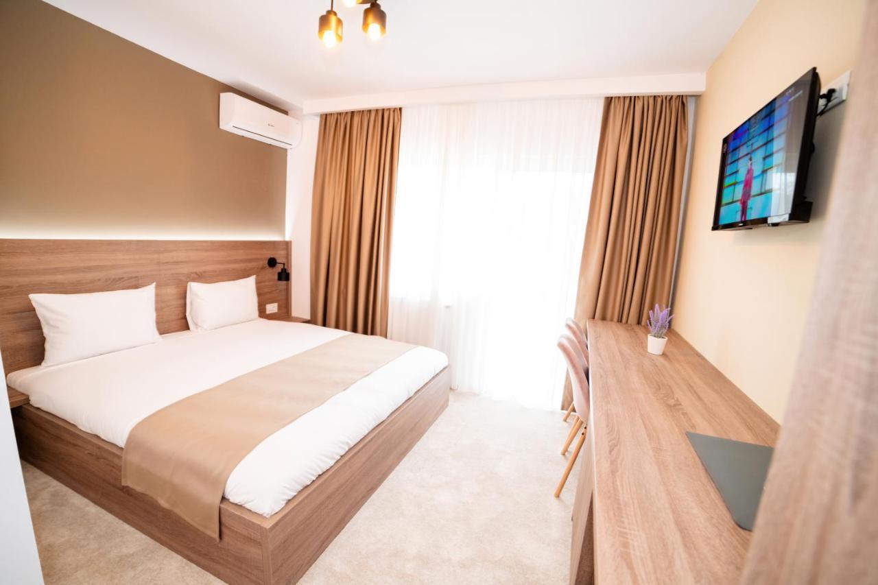 Vega Resort Restaurant & Lodge Orşova المظهر الخارجي الصورة