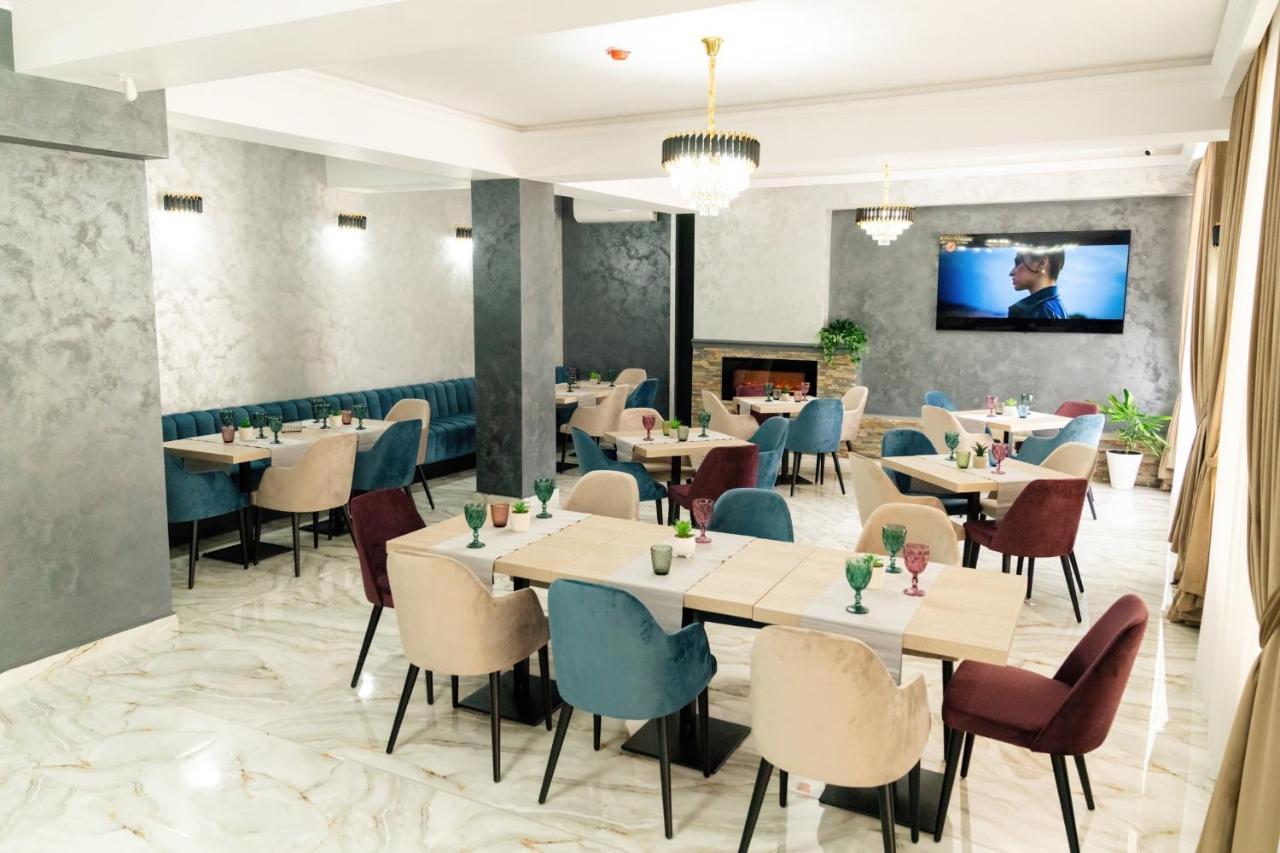 Vega Resort Restaurant & Lodge Orşova المظهر الخارجي الصورة