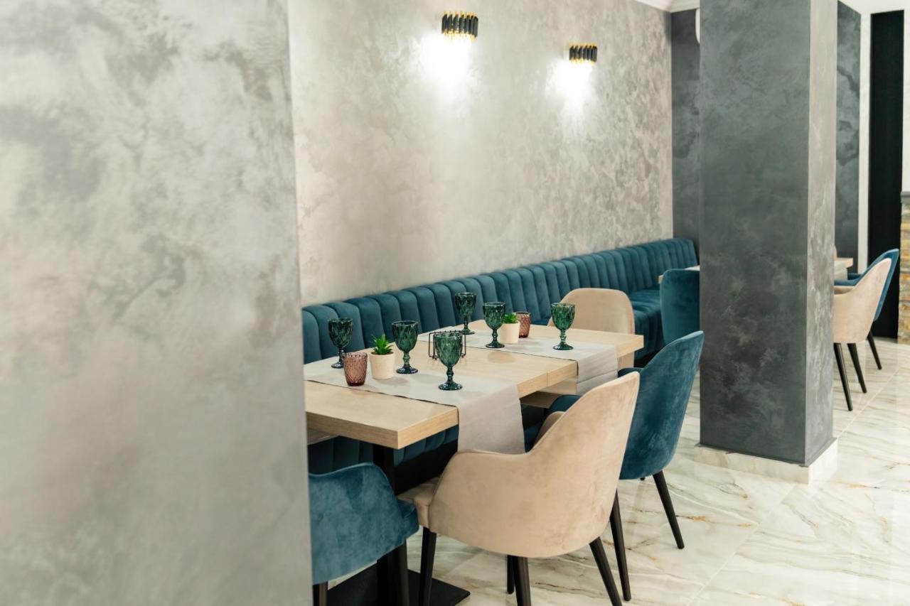 Vega Resort Restaurant & Lodge Orşova المظهر الخارجي الصورة